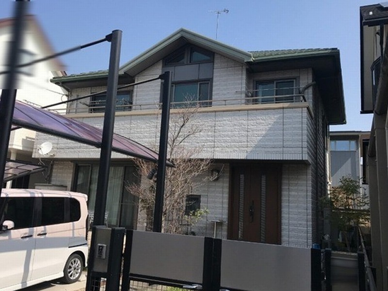 滋賀県栗東市の外壁塗装・防水工事のお見積もりに伺ったハウスメーカー住宅
