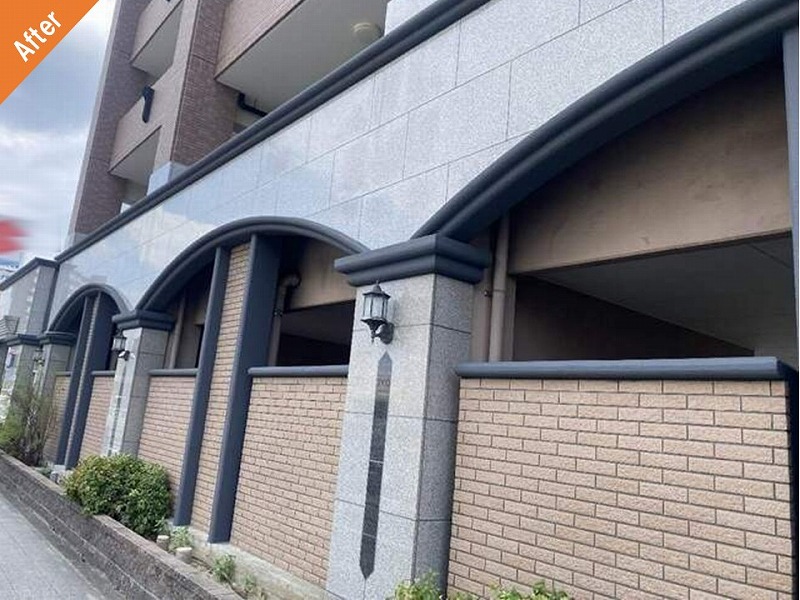 外壁塗装後の正面アーチ部