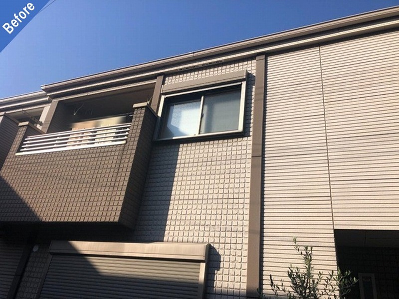 外壁塗装前のALC外壁の住宅