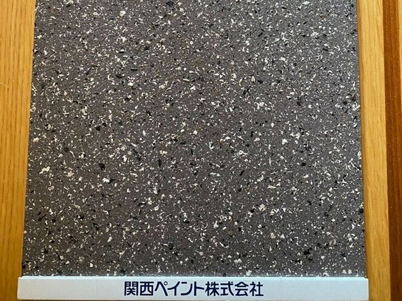 中塗りAZE-308、、上塗りZE-305の塗り板