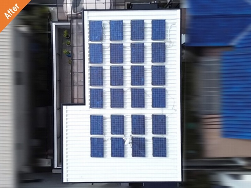 屋根塗装後の太陽光パネルが搭載されたセキスイハイムの折半屋根