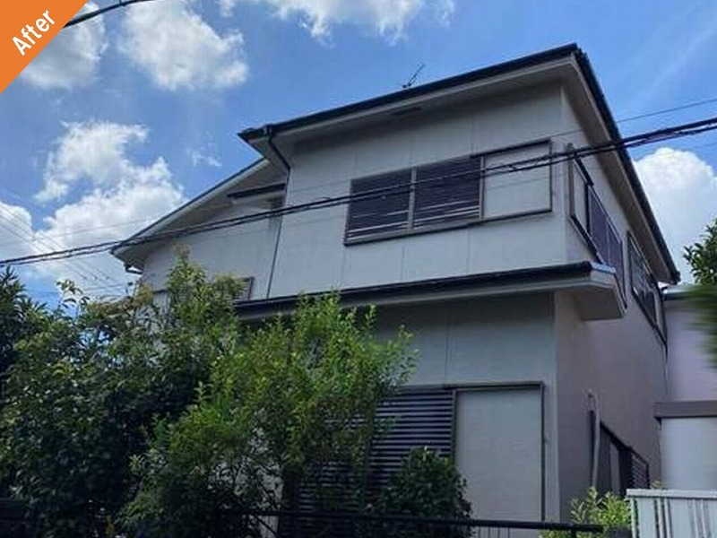 外壁塗装後のモルタル外壁(リシン仕上げ)戸建て住宅