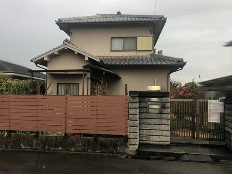 貝塚市の築40年住宅の外壁塗装のお見積もりに伺った住宅