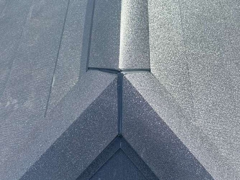 棟板金の施工完了